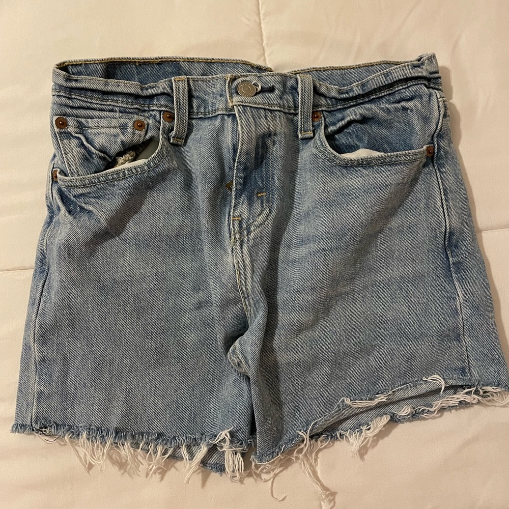 Levi’s denim shorts